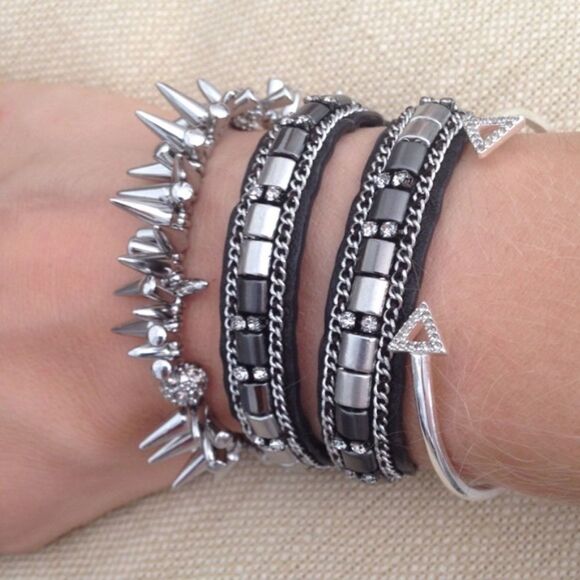 stella & dot ~ cady wrap bracelet hematite silver - Picture 3 of 6